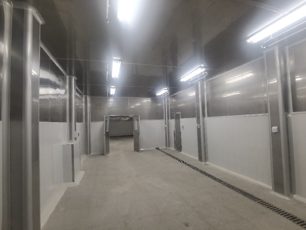 如何選擇合適的空調(diào)系統(tǒng)和空氣凈化設(shè)備，以確?？諝赓|(zhì)量達(dá)標(biāo)？